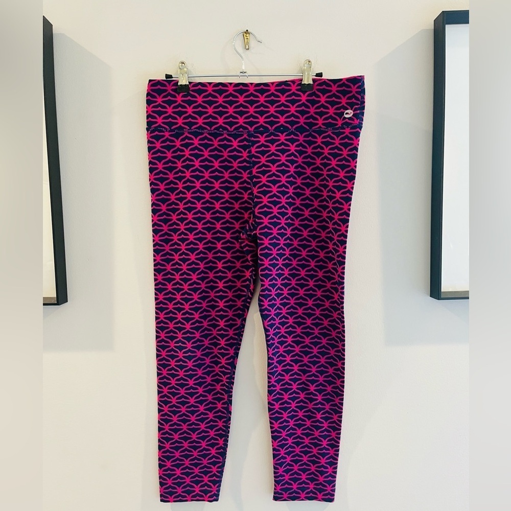 Vineyard Vines Women’s Pink and Blue Patterned Leggings - Picture 2 of 2